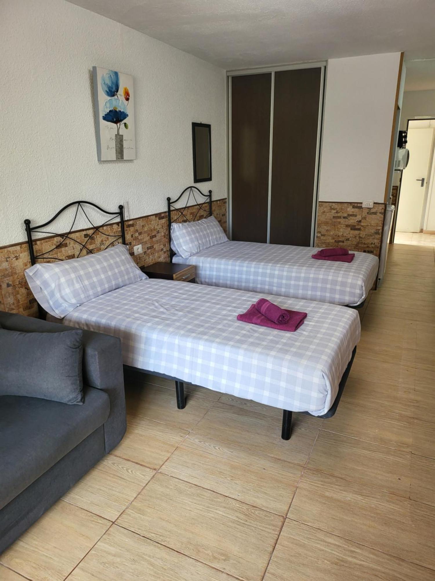 Tropic Apartments En Castle Harbour Los Cristianos  Exteriör bild